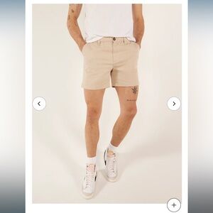 Chubbies 5.5" Khaki shorts